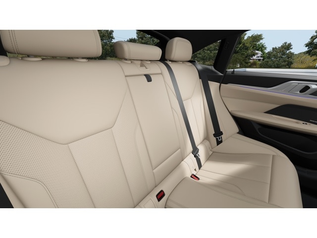2025 BMW i4 40 - Photo 12