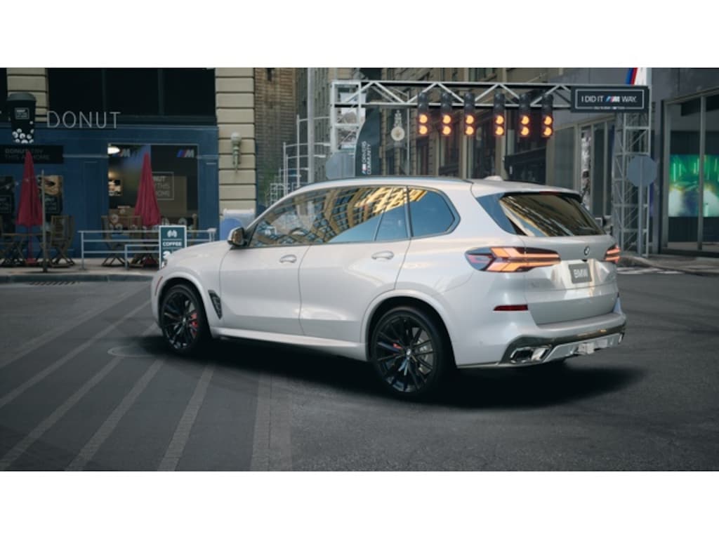 New 2026 BMW X5 xDrive40i SUV