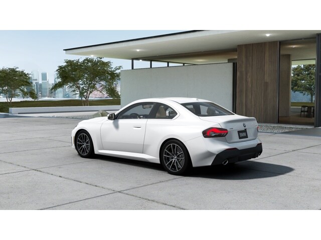 2025 Bmw 230i xDrive photo 2