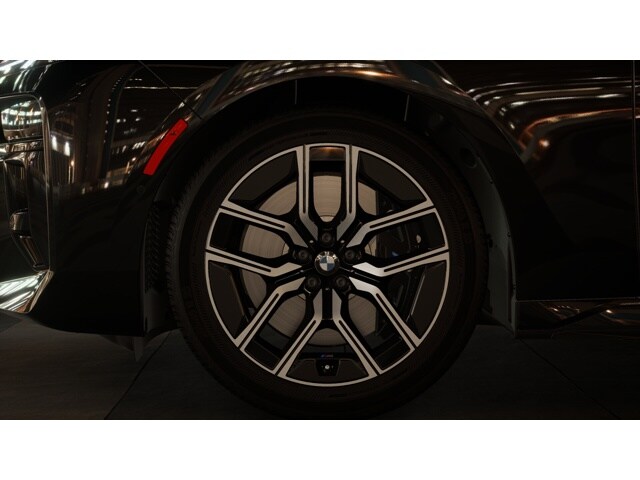 2025 BMW 7 Series 740i - Photo 51