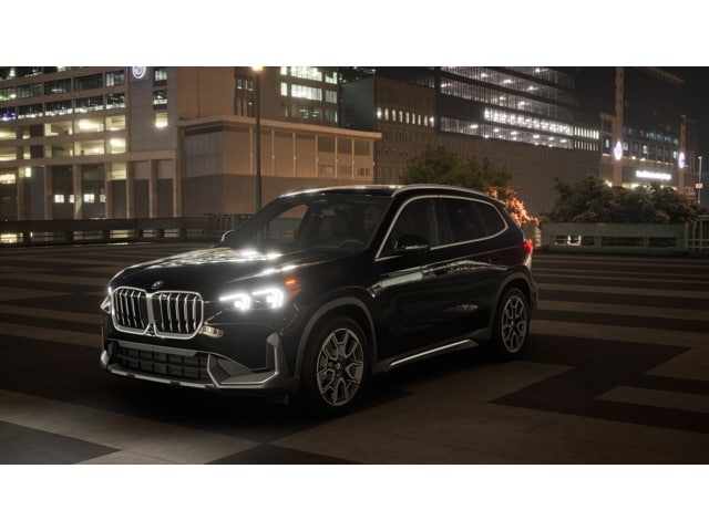 2026 BMW X1 28i's photo