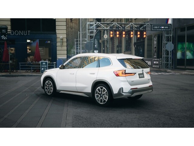 2026 Bmw X1 XDrive28i photo 2