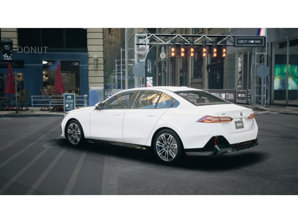 Used 2024 BMW 5 Series xDrive Sedan