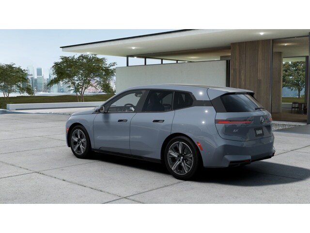 2026 Bmw iX photo 2