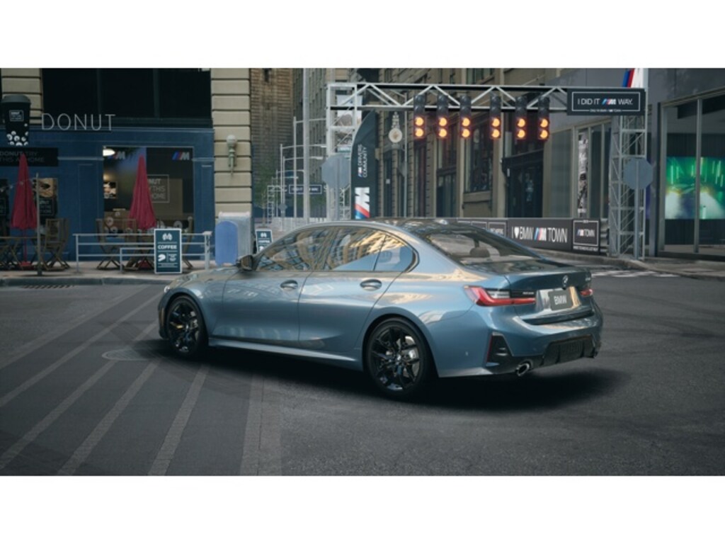 New 2026 BMW 330i Sedan