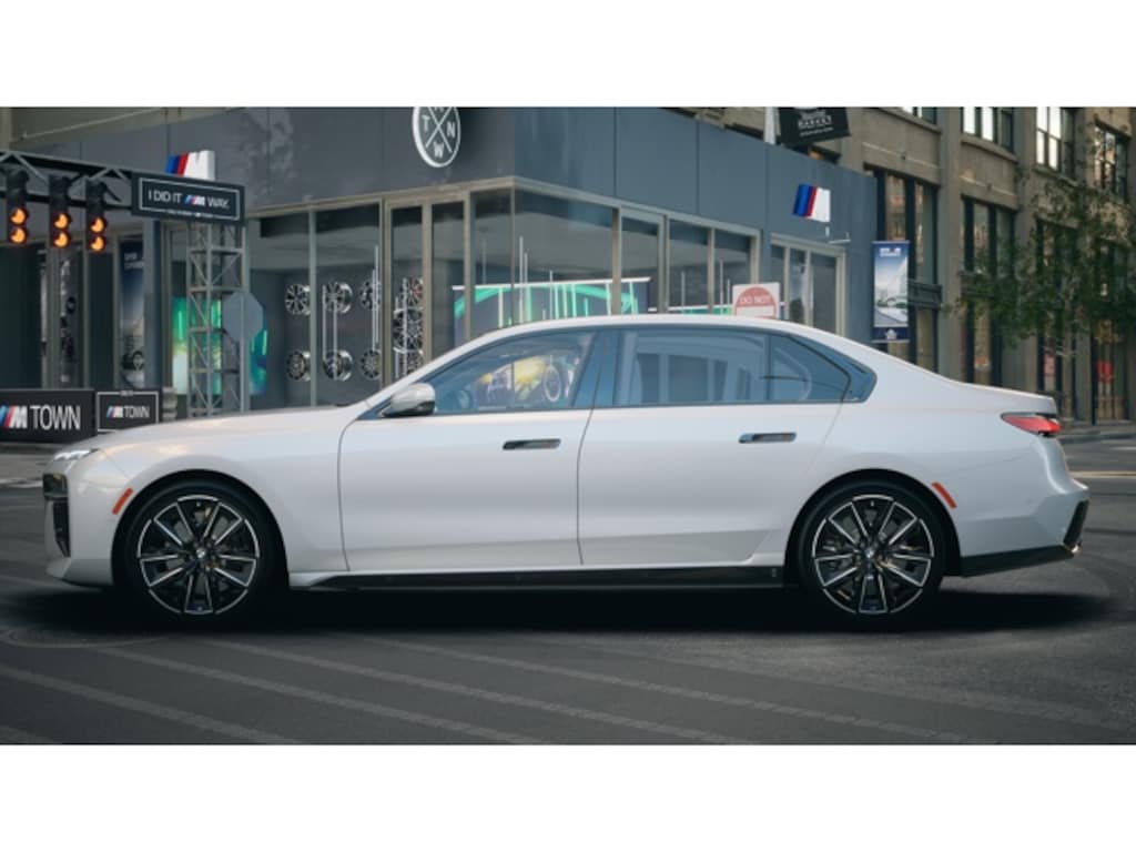New 2026 BMW 740i Sedan