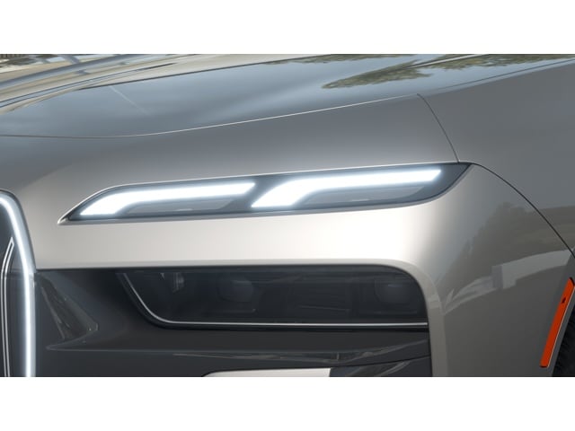 2025 BMW i7 50 - Photo 37