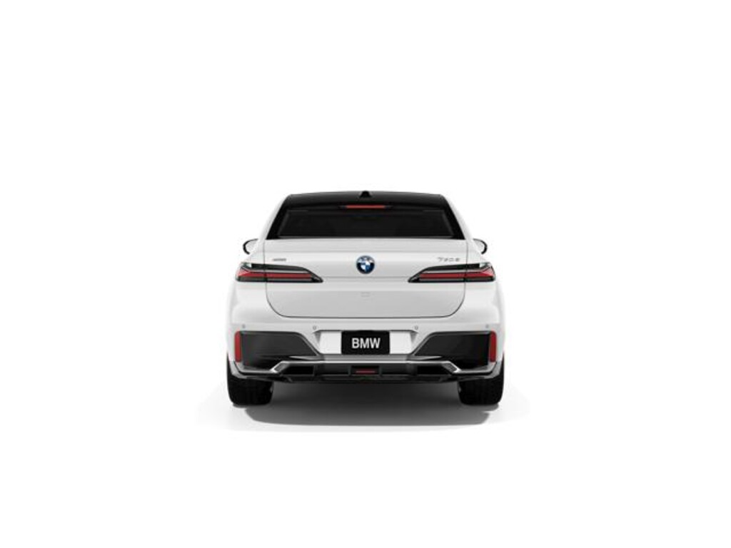New 2026 BMW 750e xDrive Sedan