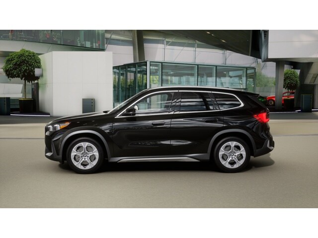 2026 Bmw X1 XDrive28i photo 2