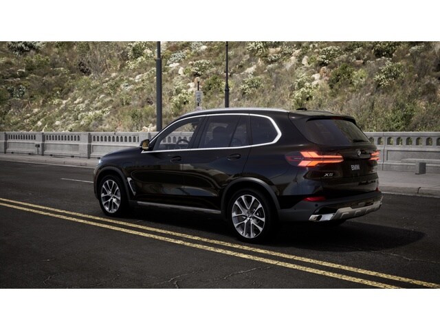 2026 Bmw X5 xDrive50e photo 3