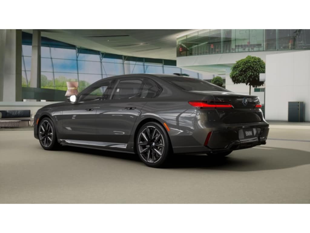 New 2026 BMW 750e xDrive Sedan