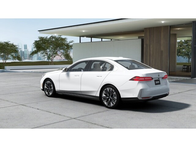 2026 Bmw 530i photo 2
