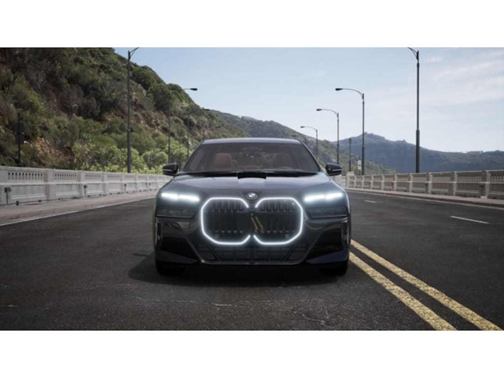 New 2026 BMW 760i xDrive Sedan