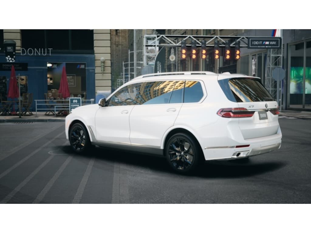 New 2026 BMW X7 xDrive40i SUV