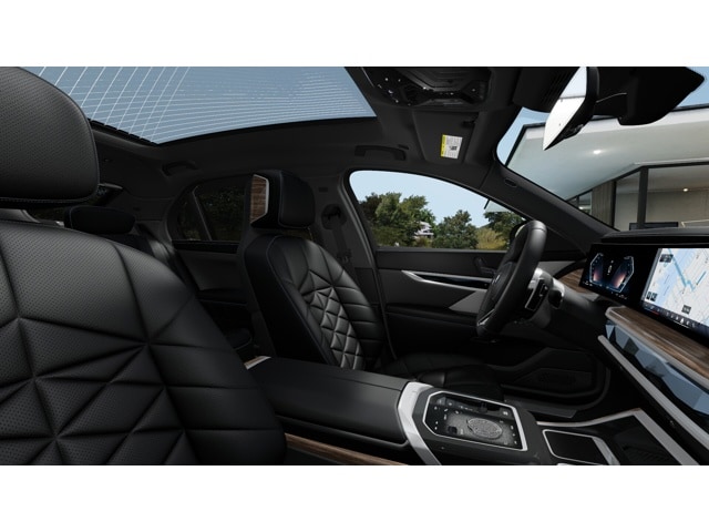 2025 BMW 7 Series 740i - Photo 37
