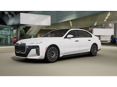 2026 BMW 750e xDrive Sedan