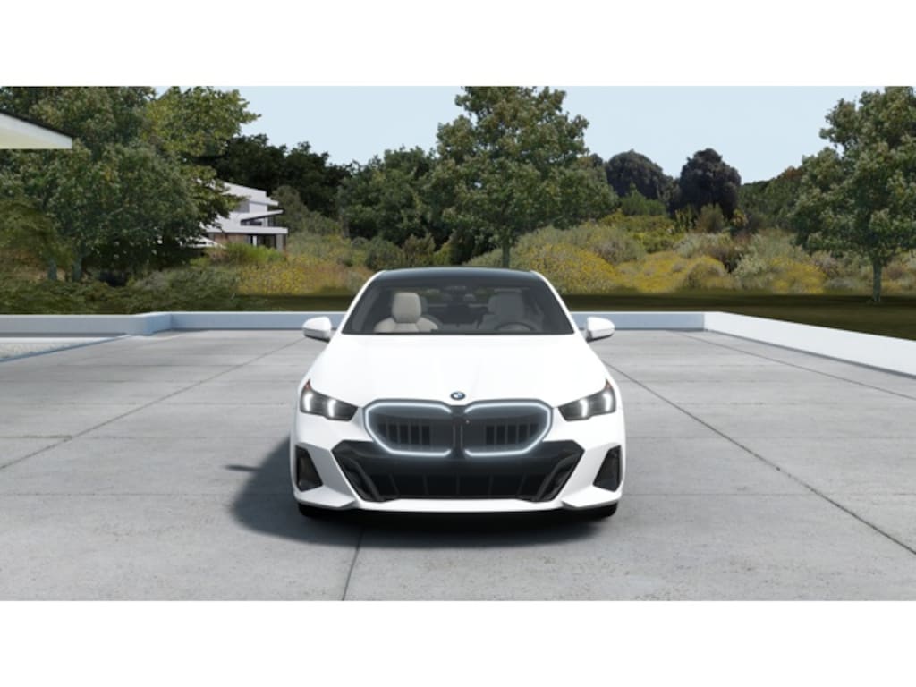 New 2026 BMW 530i xDrive Sedan