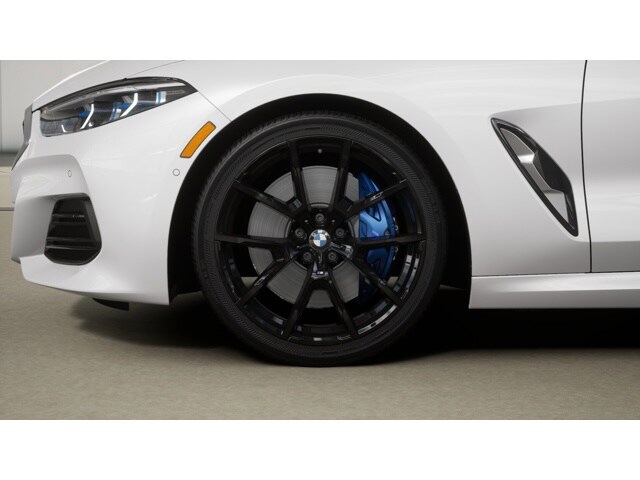 2026 BMW 8 Series 840i - Photo 23