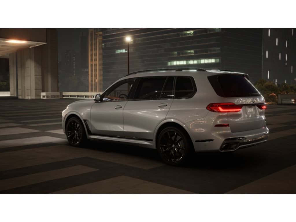New 2026 BMW X7 xDrive40i SUV