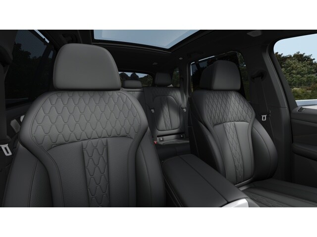 2026 BMW X5 M60i - Photo 47