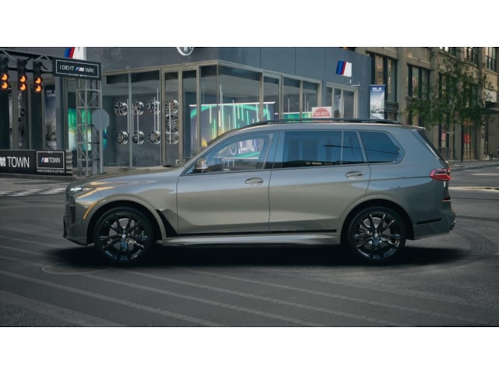 New 2027 BMW X7 M60i SUV