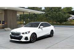 2026 BMW 550e xDrive Sedan