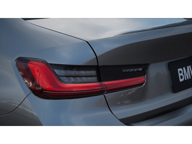 2026 Bmw 330i Sedan photo 9