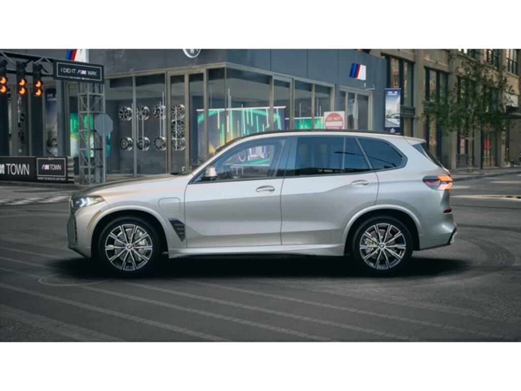 New 2026 BMW X5 PHEV xDrive50e SUV