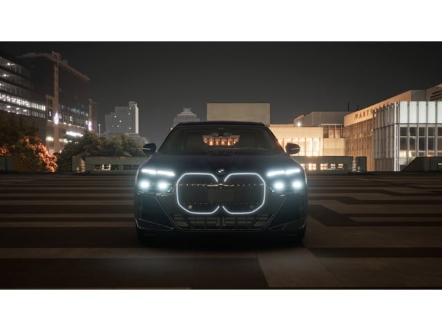 2026 BMW 7 Series 760i - Photo 45
