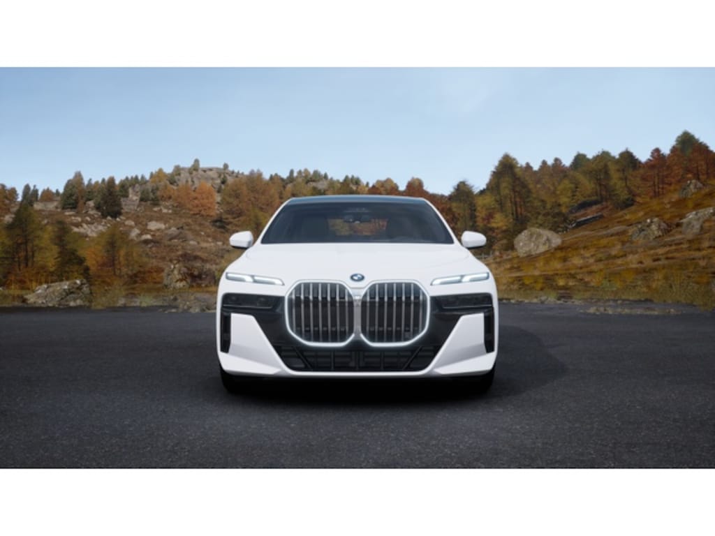 New 2026 BMW 7 Series 750e xDrive Sedan