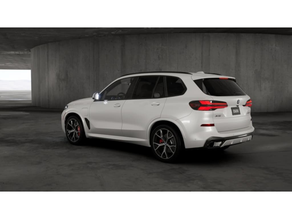 New 2026 BMW X5 PHEV xDrive50e SUV