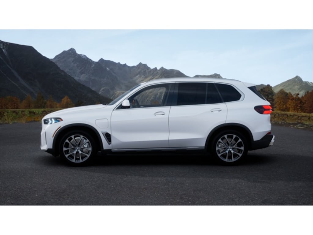 New 2026 BMW X5 PHEV xDrive50e SUV