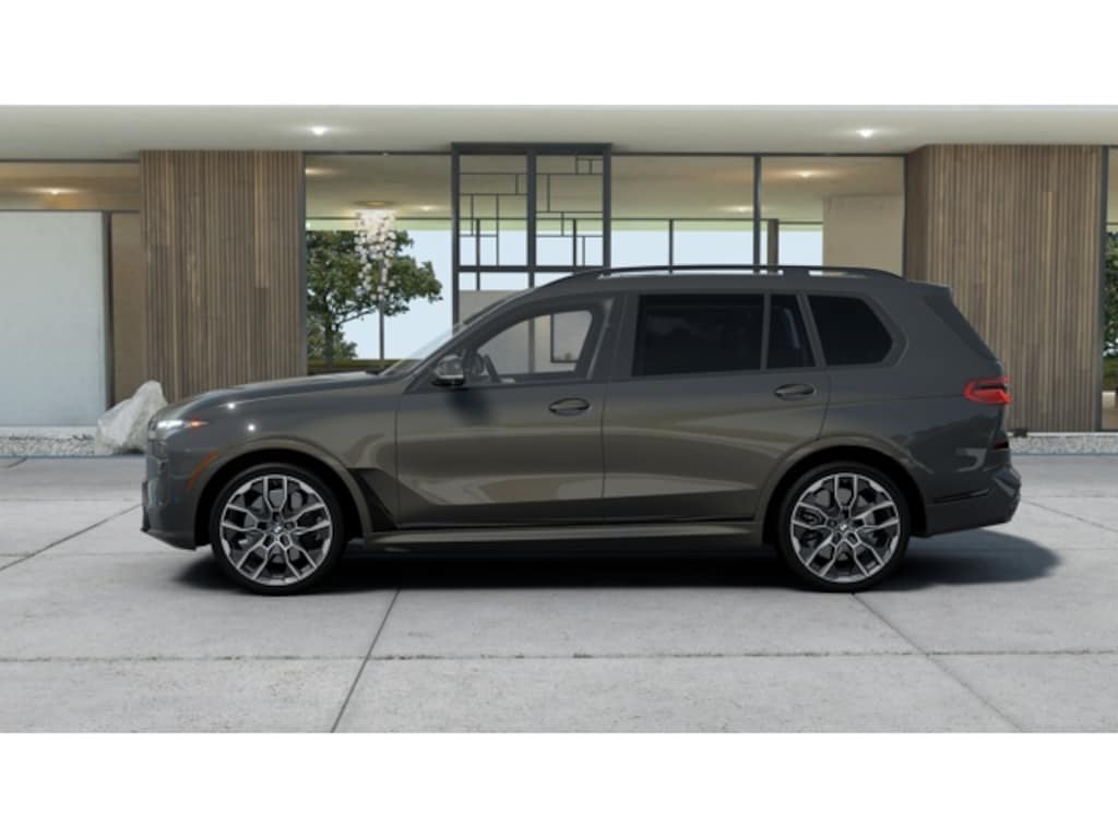 New 2027 BMW X7 M60i SUV