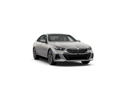 2026 BMW 550e xDrive Sedan