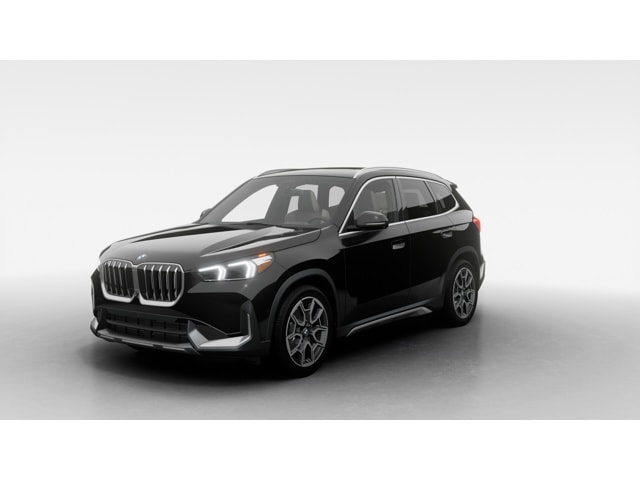 2026 BMW X1 28i's photo