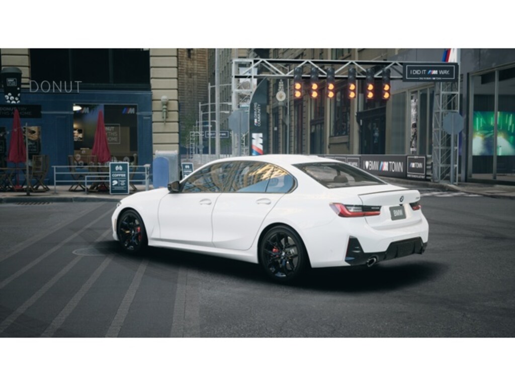 New 2026 BMW 330i Sedan