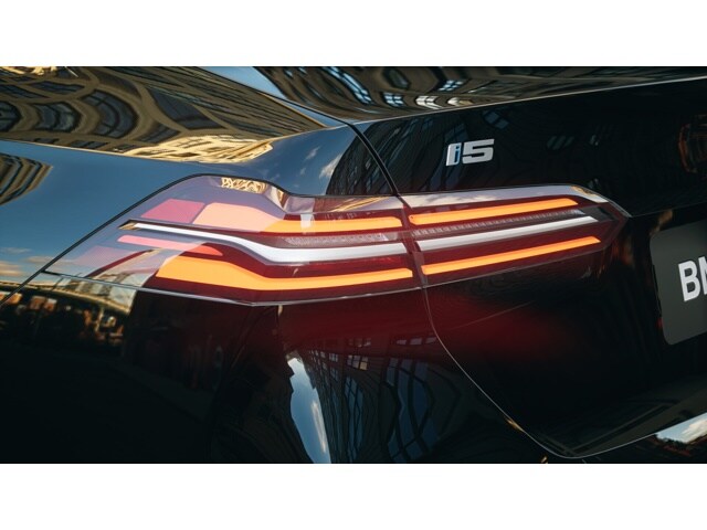 2026 BMW i5 40 - Photo 8