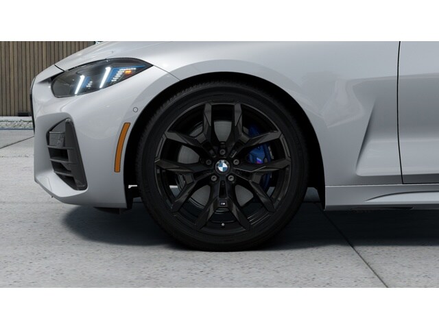 2026 BMW 4 Series 430i - Photo 40
