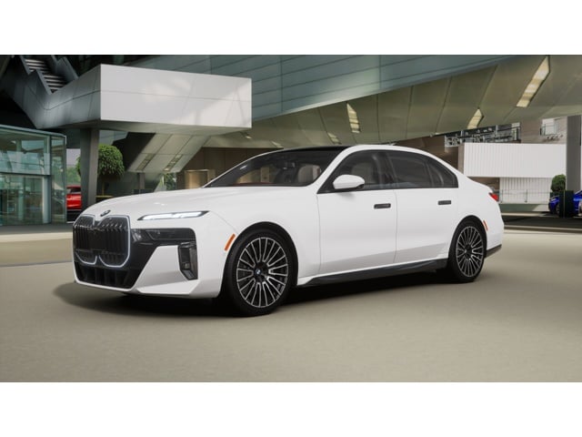 2026 BMW 7 Series 740's photo