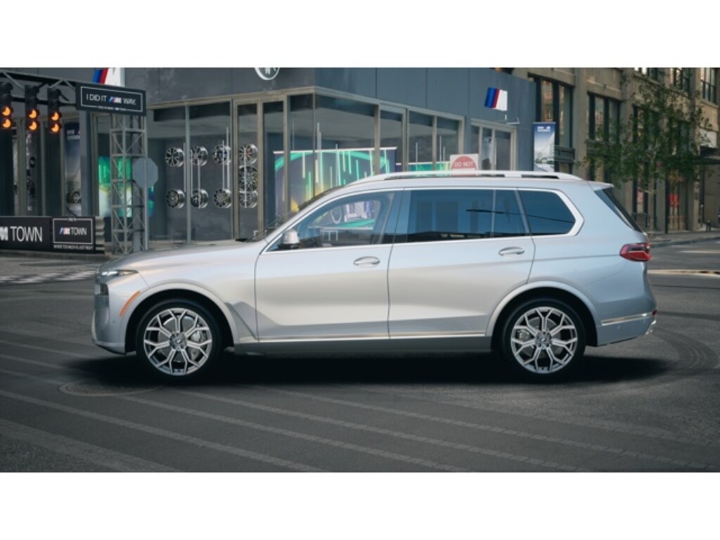 New 2026 BMW X7 xDrive40i SUV