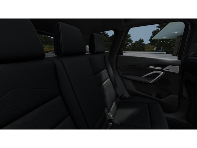 2025 BMW X1 M35i - Photo 38