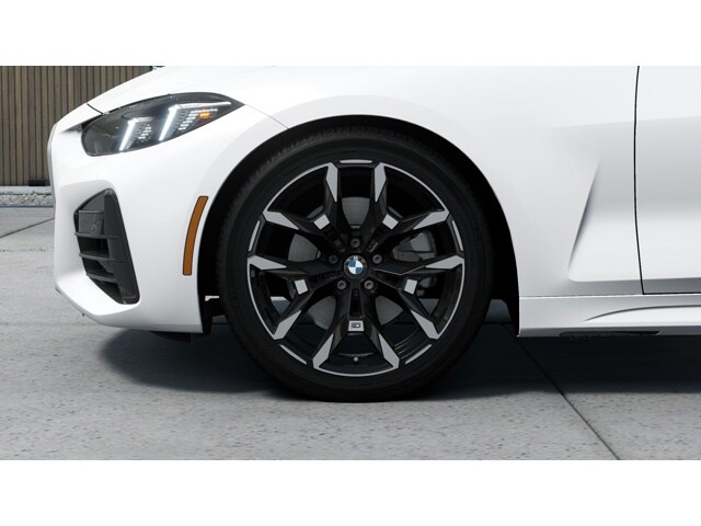 2025 BMW 4 Series 430i - Photo 37