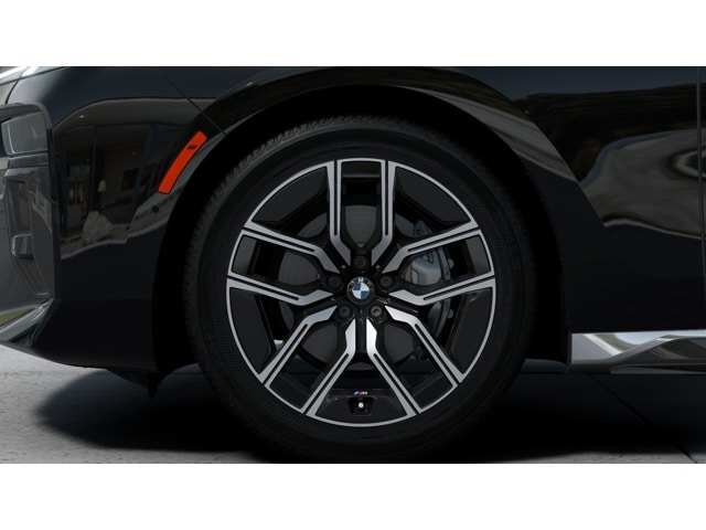 2025 BMW 7 Series 740i - Photo 35