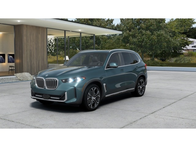 2026 BMW X5 50e's photo