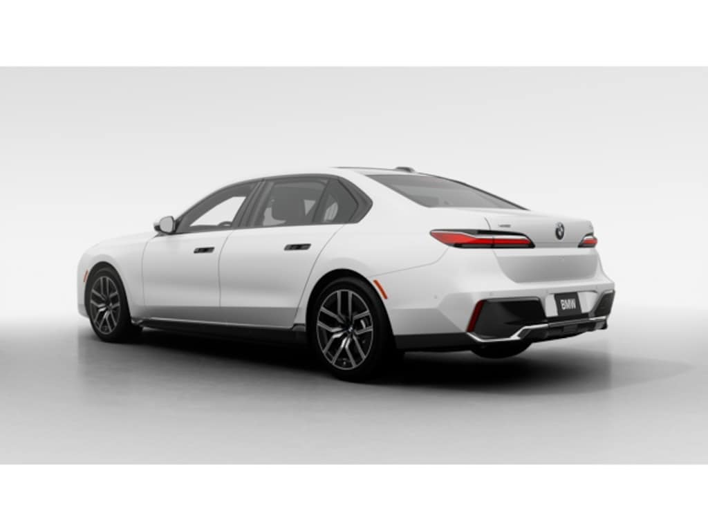 New 2026 BMW 740i xDrive Sedan