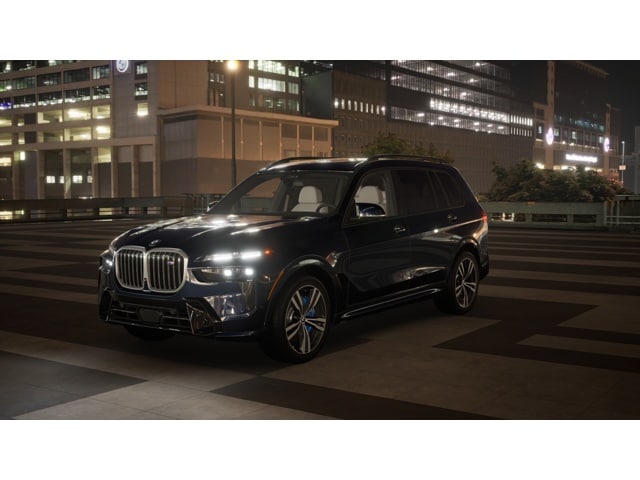 2026 BMW X7 M60i's photo