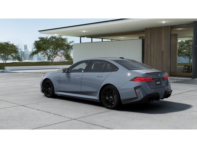 2026 Bmw M5 Sedan 5 photo 2