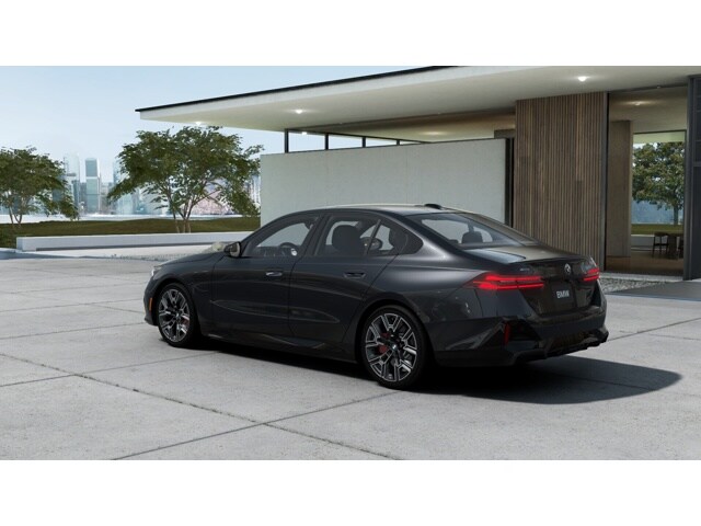 2026 Bmw 550e xDrive photo 2