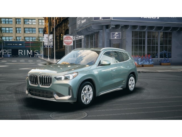 2026 BMW X1 28i's photo