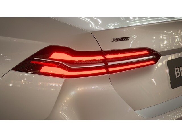 2026 BMW 5 Series 530i - Photo 51